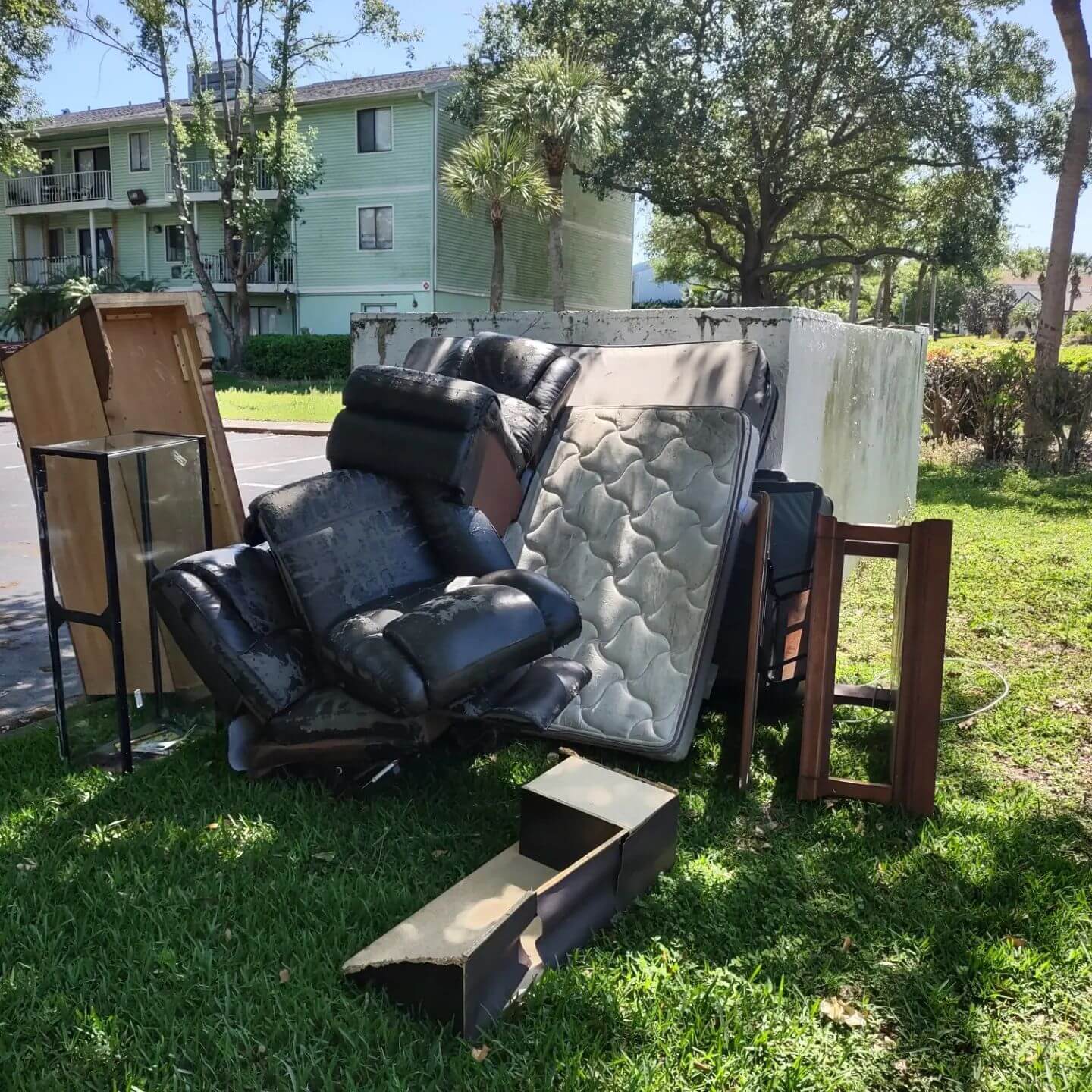 Foreclosure Clean Outs-Boca Raton Junk Removal and Trash Haulers